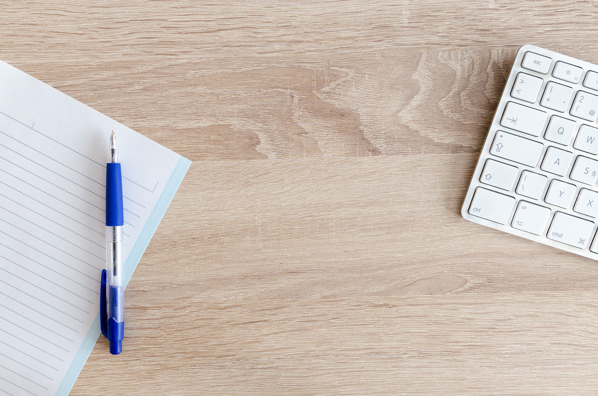 blank-composition-desk-317355